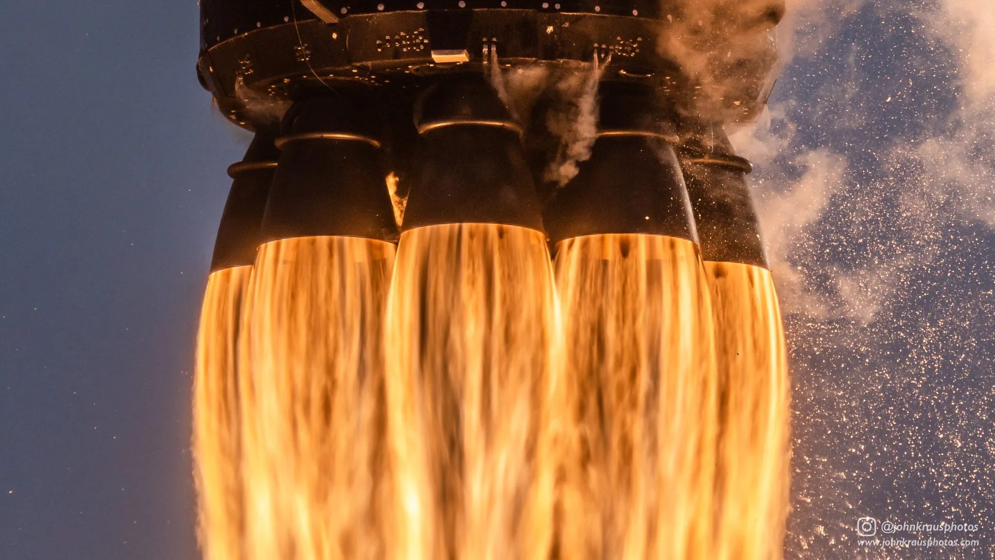 The Engineering Logic of Nine - Why SpaceX's Falcon 9 Uses a 3x3 Engine Configuration